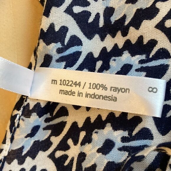 CoolChange Kids Coverup/Dress in Blue & White print. Size 8. - Picture 7 of 7